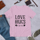 love hugs xoxo short sleeve t shirt